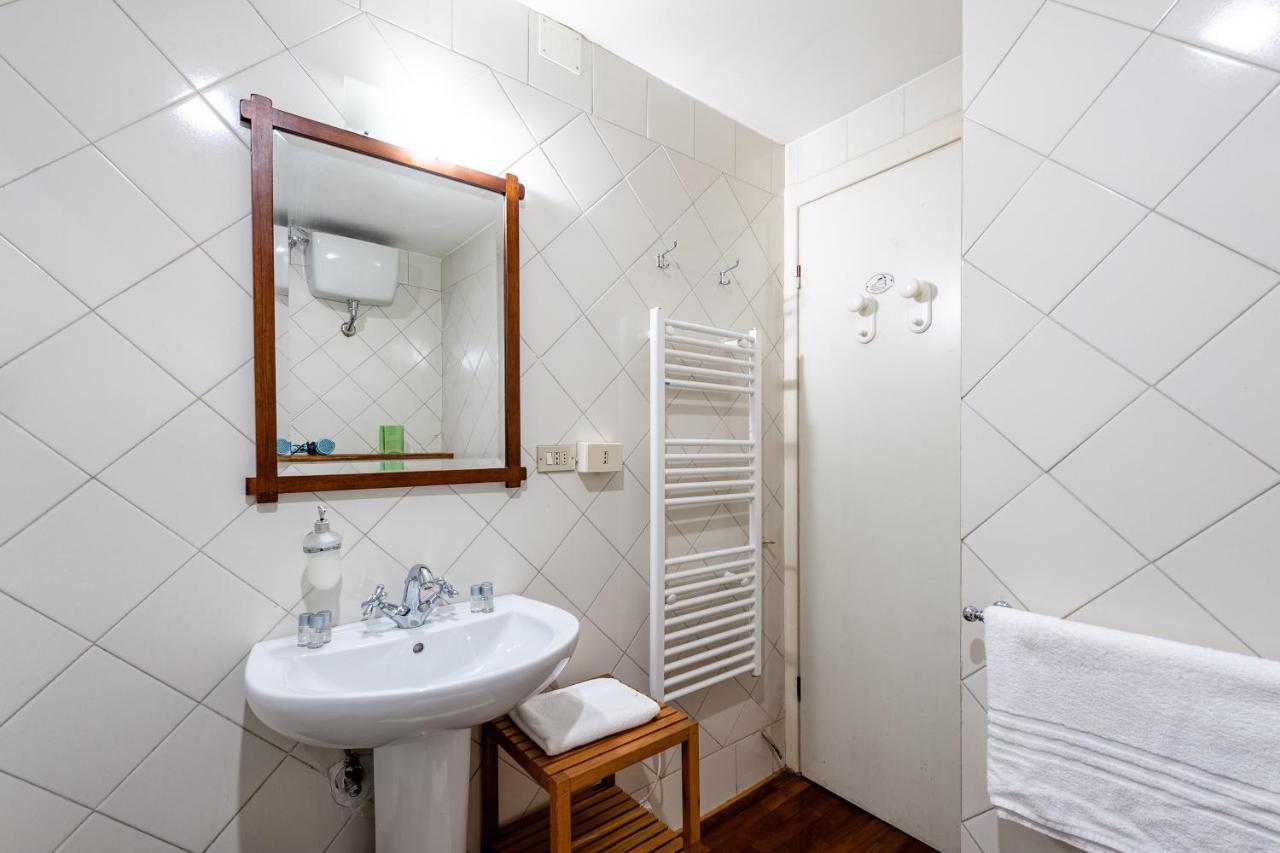רומא Irex Popolo Square Private Apartment מראה חיצוני תמונה